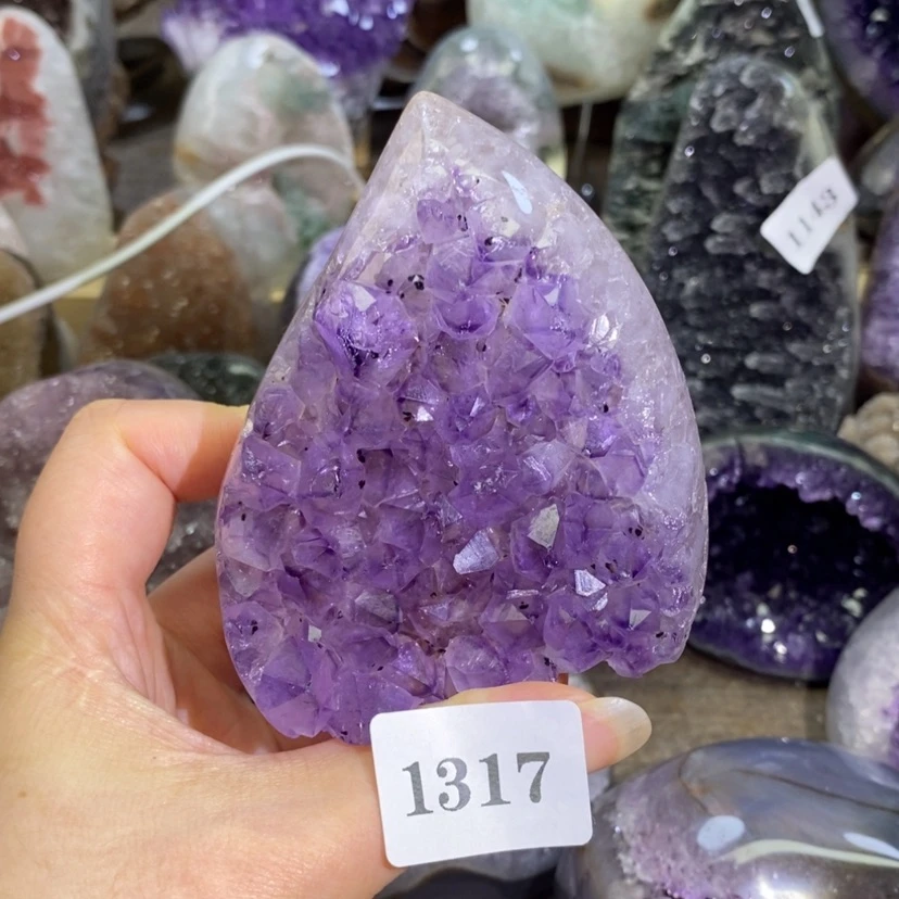 【闪购商品】未镶嵌大型摆件（非配饰）紫晶