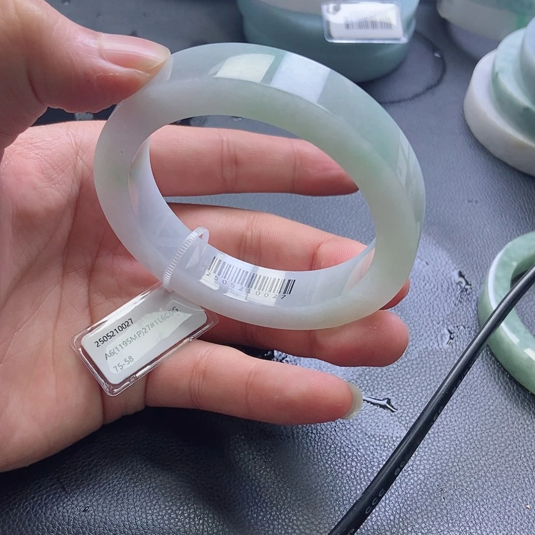 定制翡翠翡翠未镶嵌婷