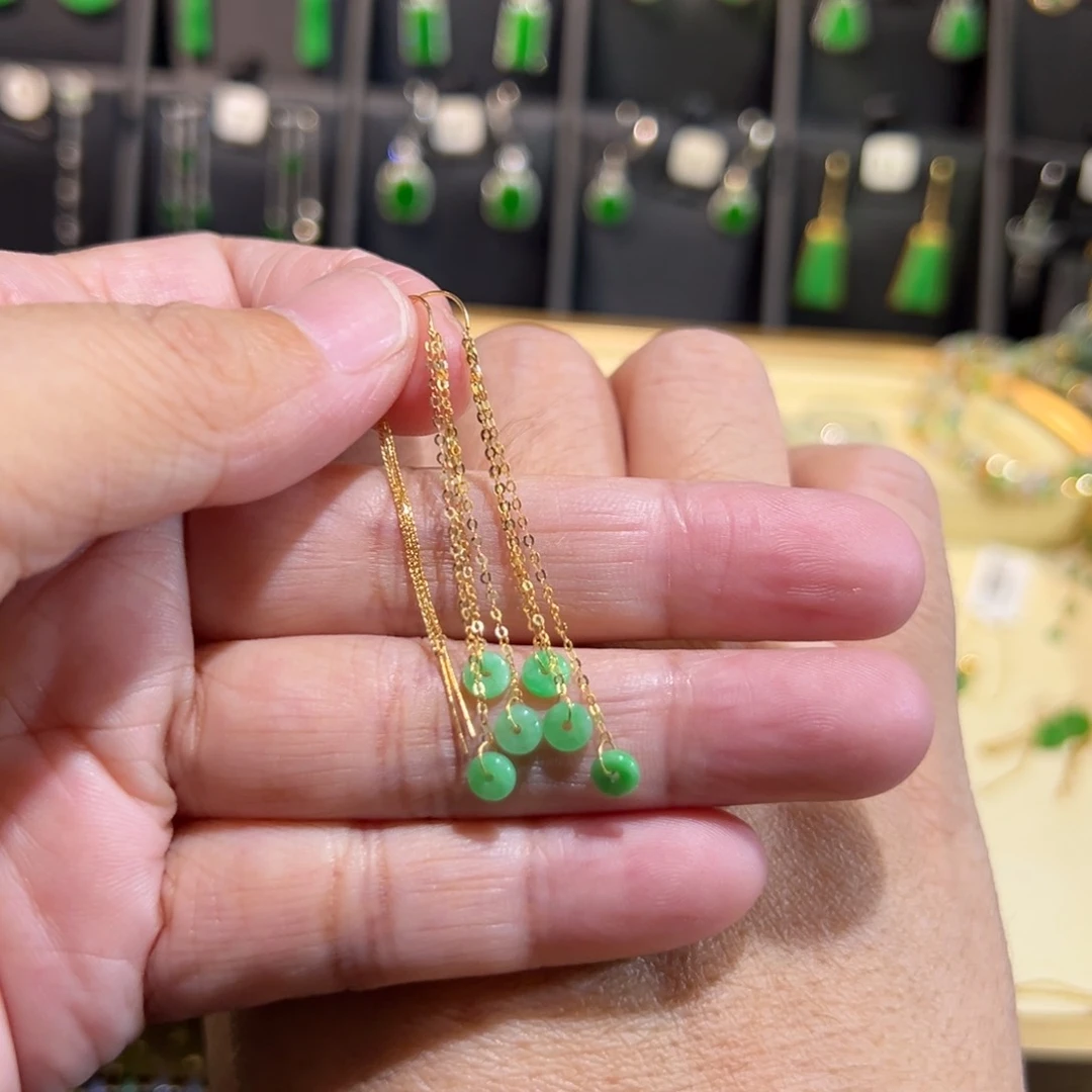 颈饰18K金镶嵌翡翠耳线