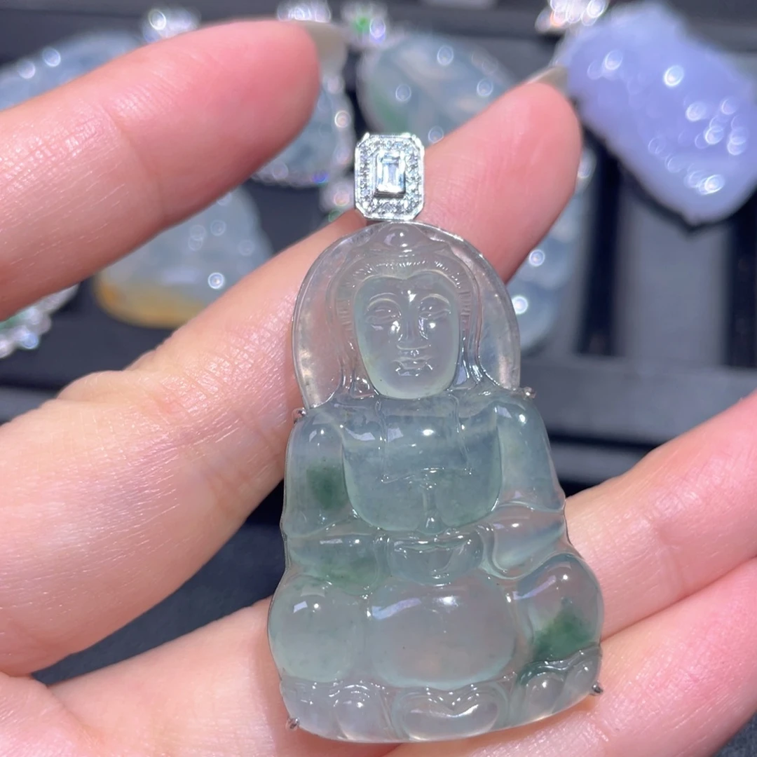 颈饰18K金镶嵌翡翠翡翠