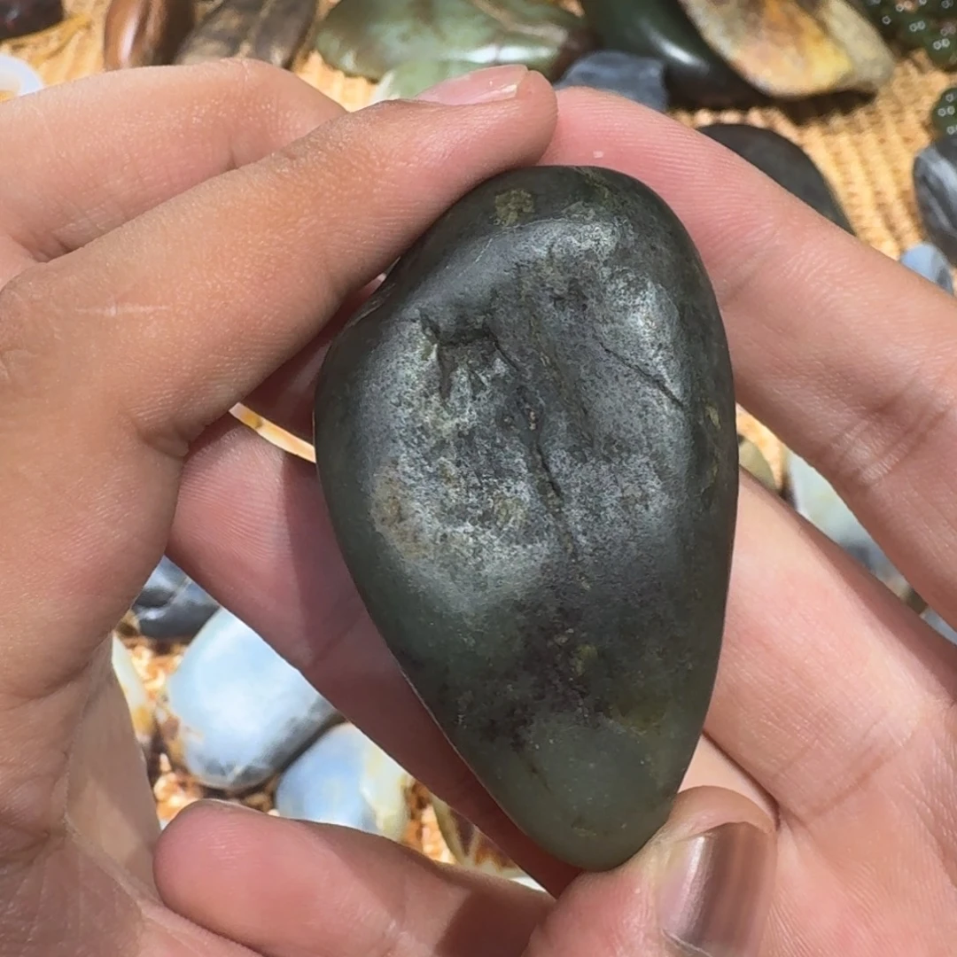 和田玉（子料）未镶嵌珠宝奇石