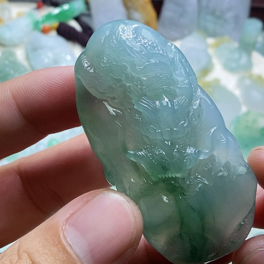 提***伤定制翡翠未镶嵌龙牌