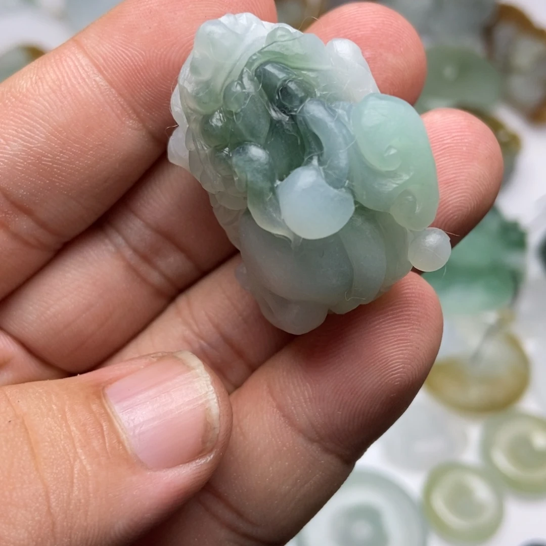 未镶嵌定制翡翠貔貅