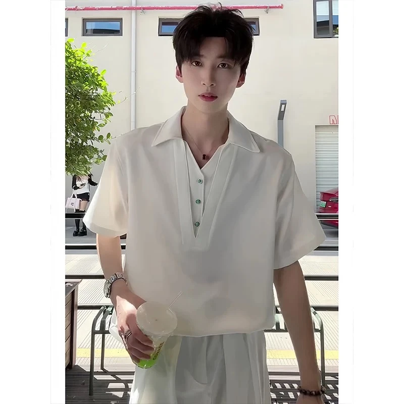 白色蓝松石纽扣t恤男夏季小众设计感痞帅V领短袖薄款透气翻领半袖