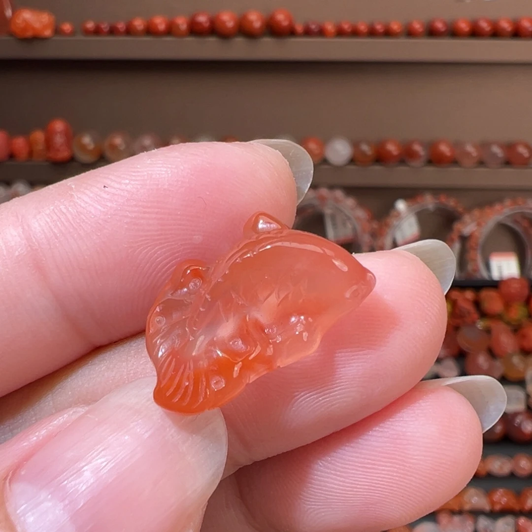 未镶嵌川料南红玛瑙锦鲤