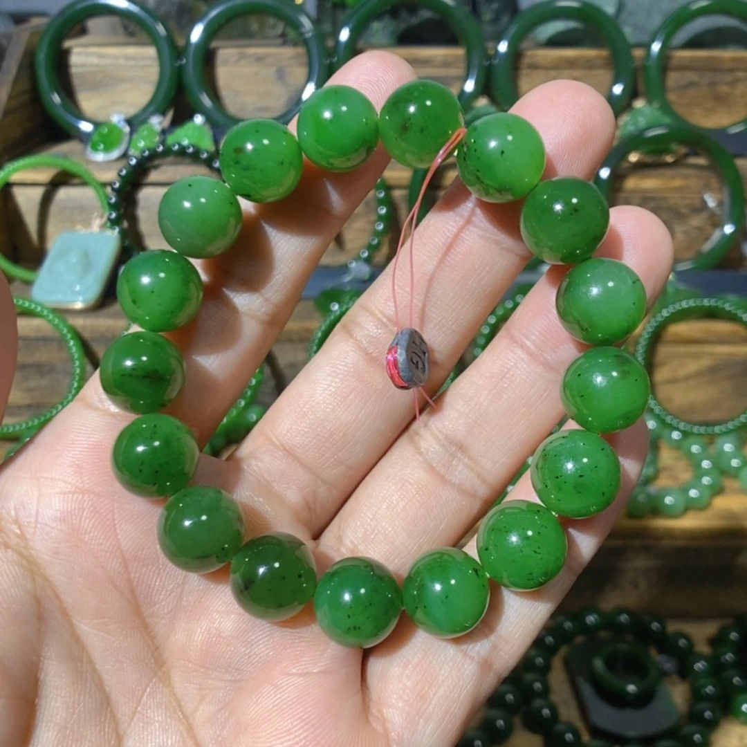 【闪购商品】吊坠(不含链)未镶嵌和田玉乌兰海冰底碧玉手串 12