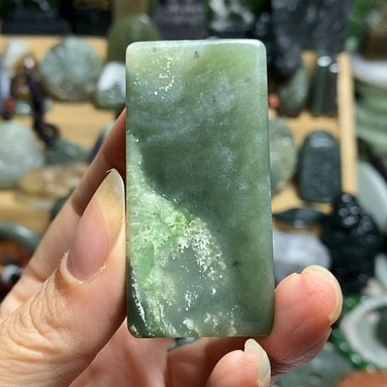 未镶嵌和田玉（糖玉）珠宝半成品