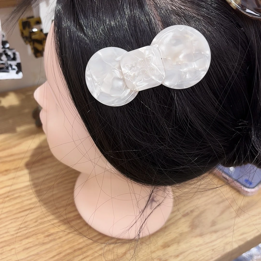 皮质铁合金大号贝母蝴蝶结