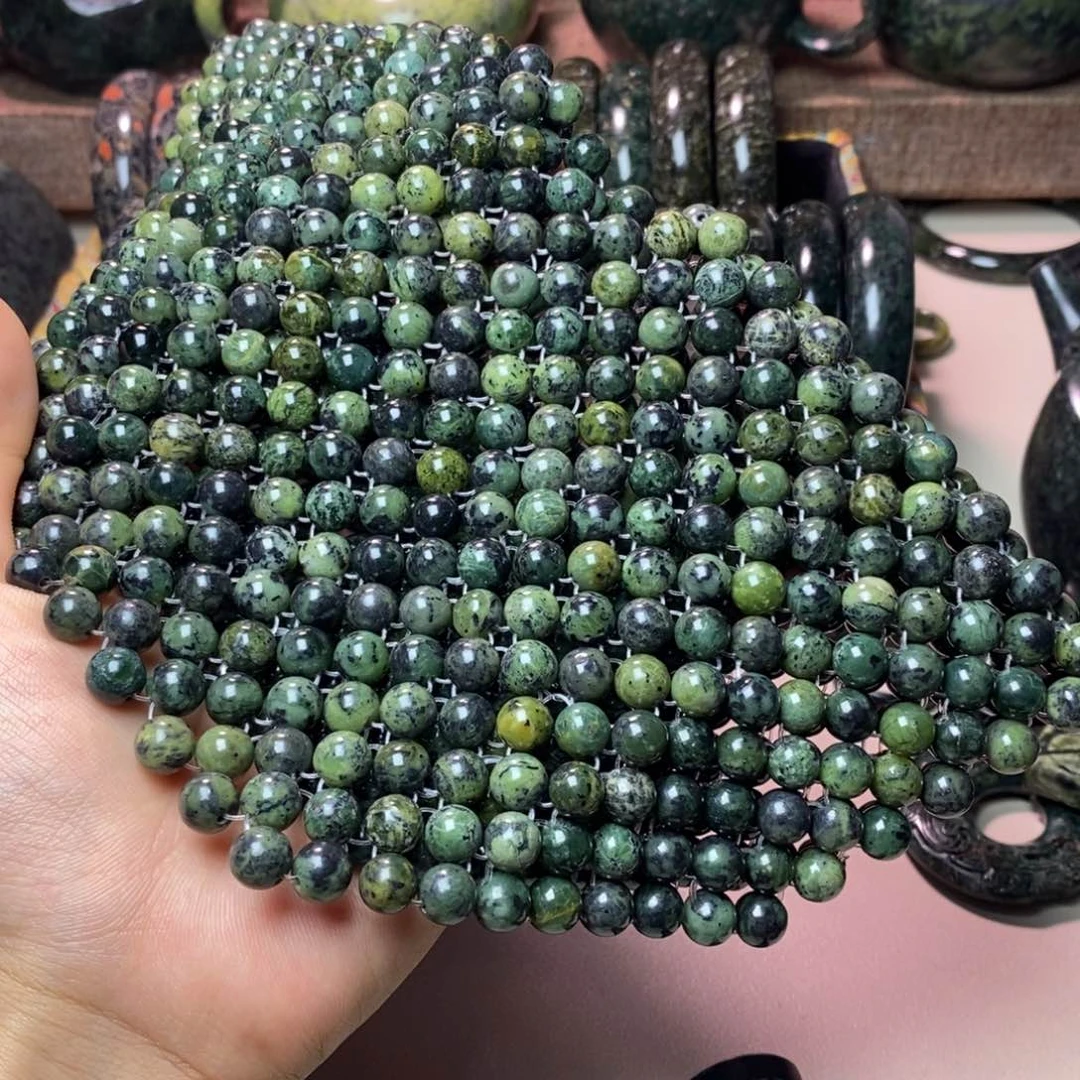 金***豆蛇纹石玉未镶嵌颈饰