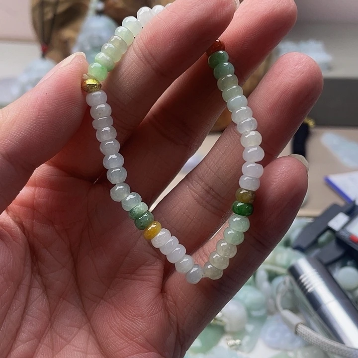 翡翠未镶嵌挂件翡翠