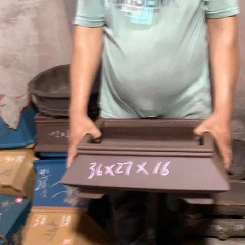 紫砂花盆手工艺品
