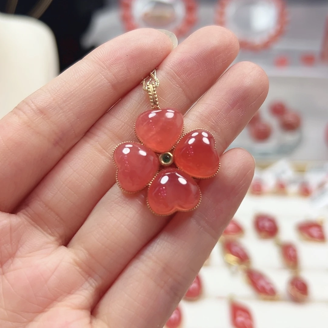 菱锰矿（红纹石）18K金镶嵌吊坠(不含链)