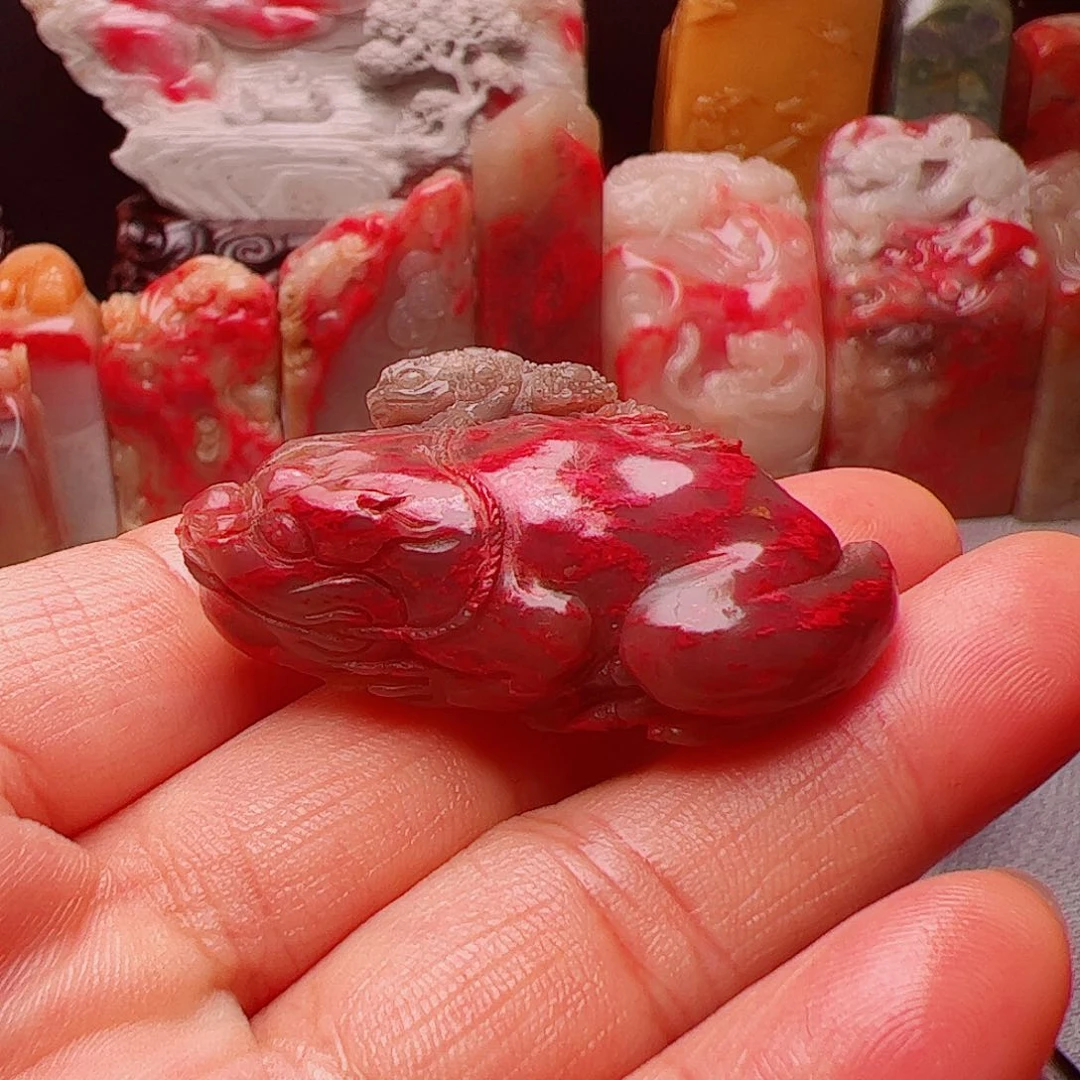 鸡血石昌化鸡血石金蟾