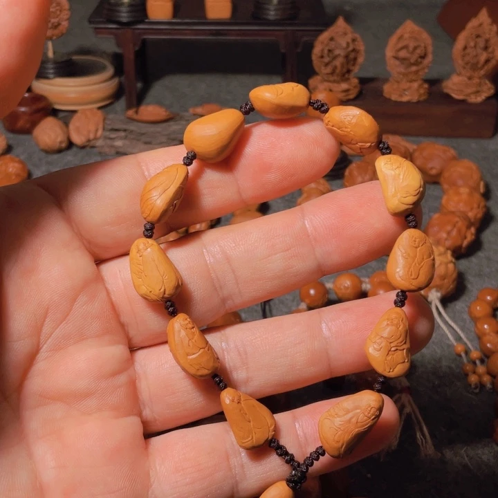 果***王手串/手链橄榄核手工制作工艺