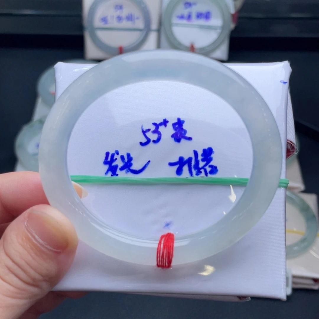 翡翠未镶嵌手镯翡翠手镯11