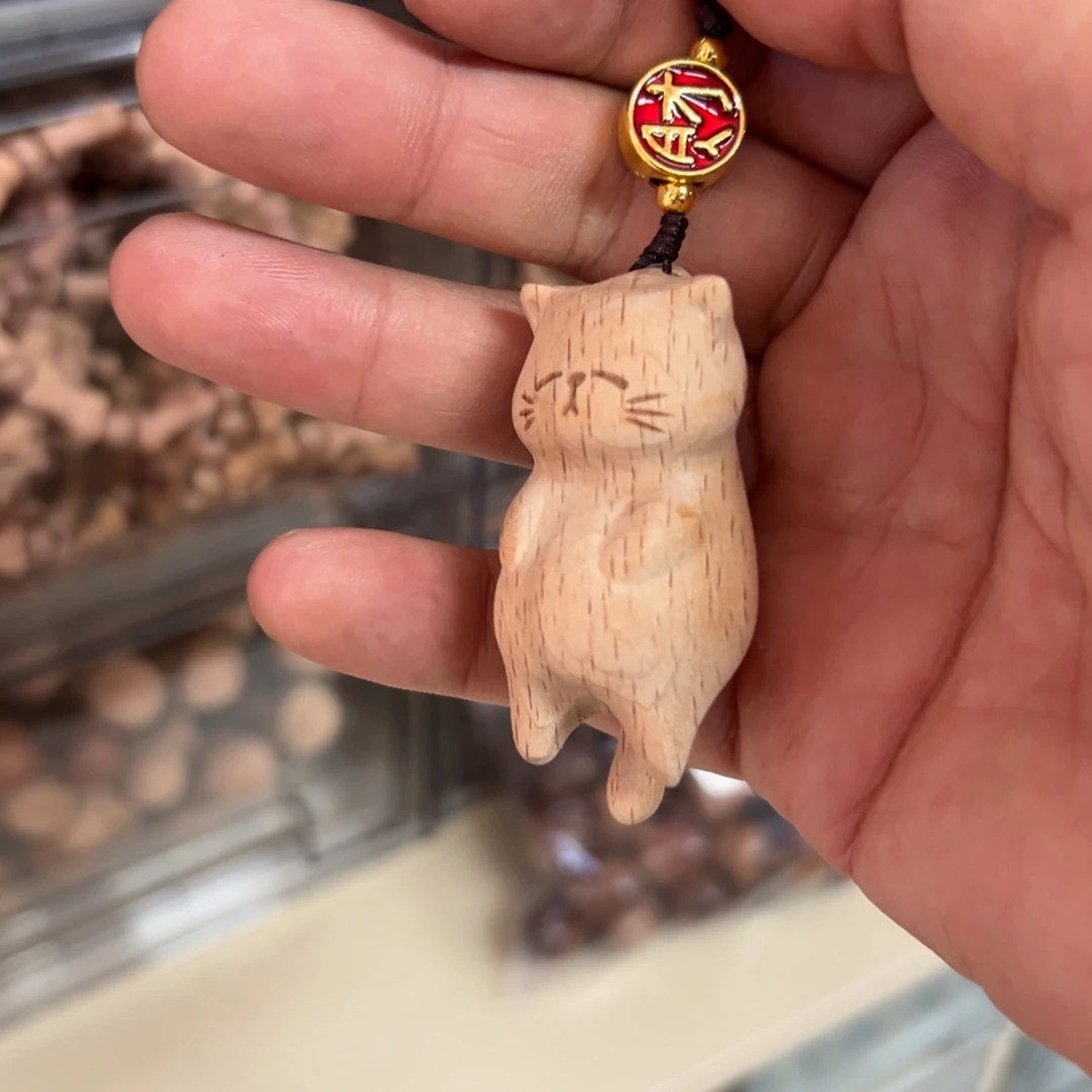 只买单纯的吊坠，没带链子，属的性质。