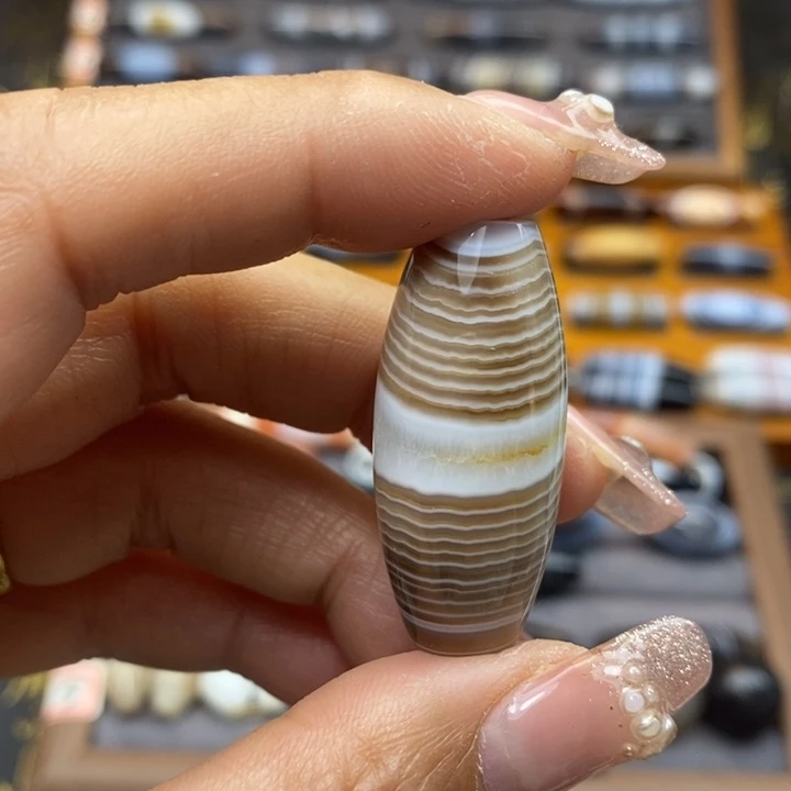 玛瑙/玉髓颈饰未镶嵌紫**来