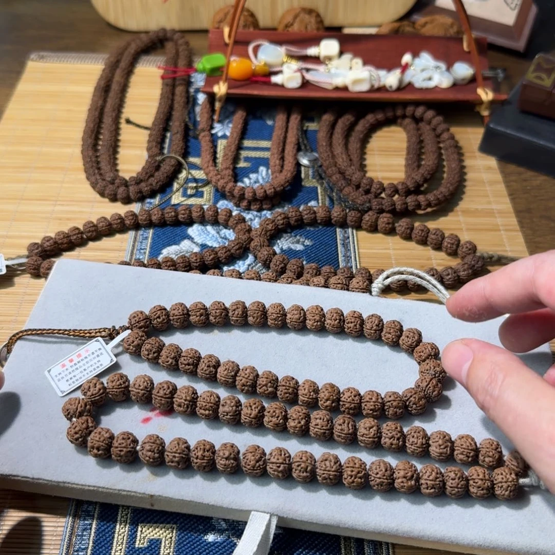 顾***ง吊坠金刚菩提11手持长串3折