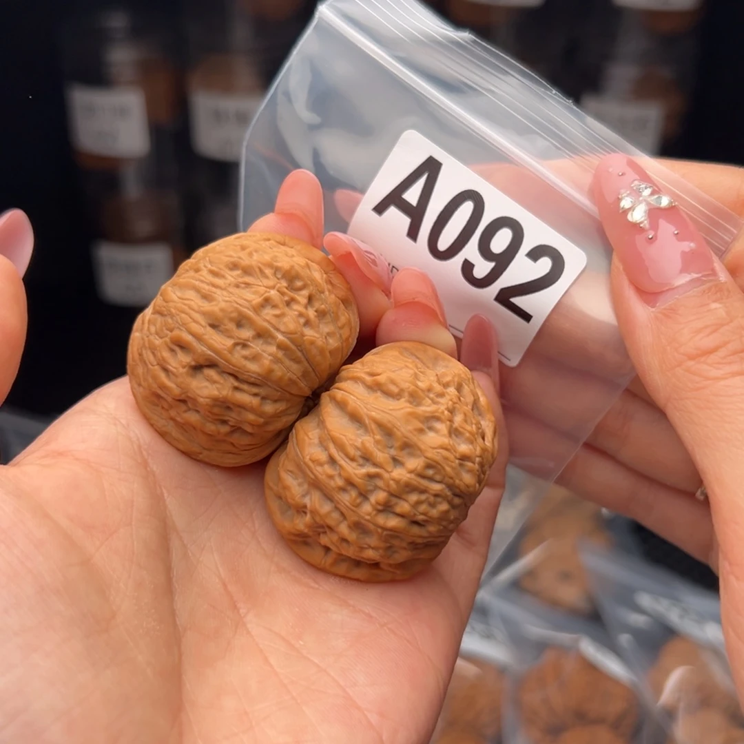 叁***化文玩核桃吊坠铁锤