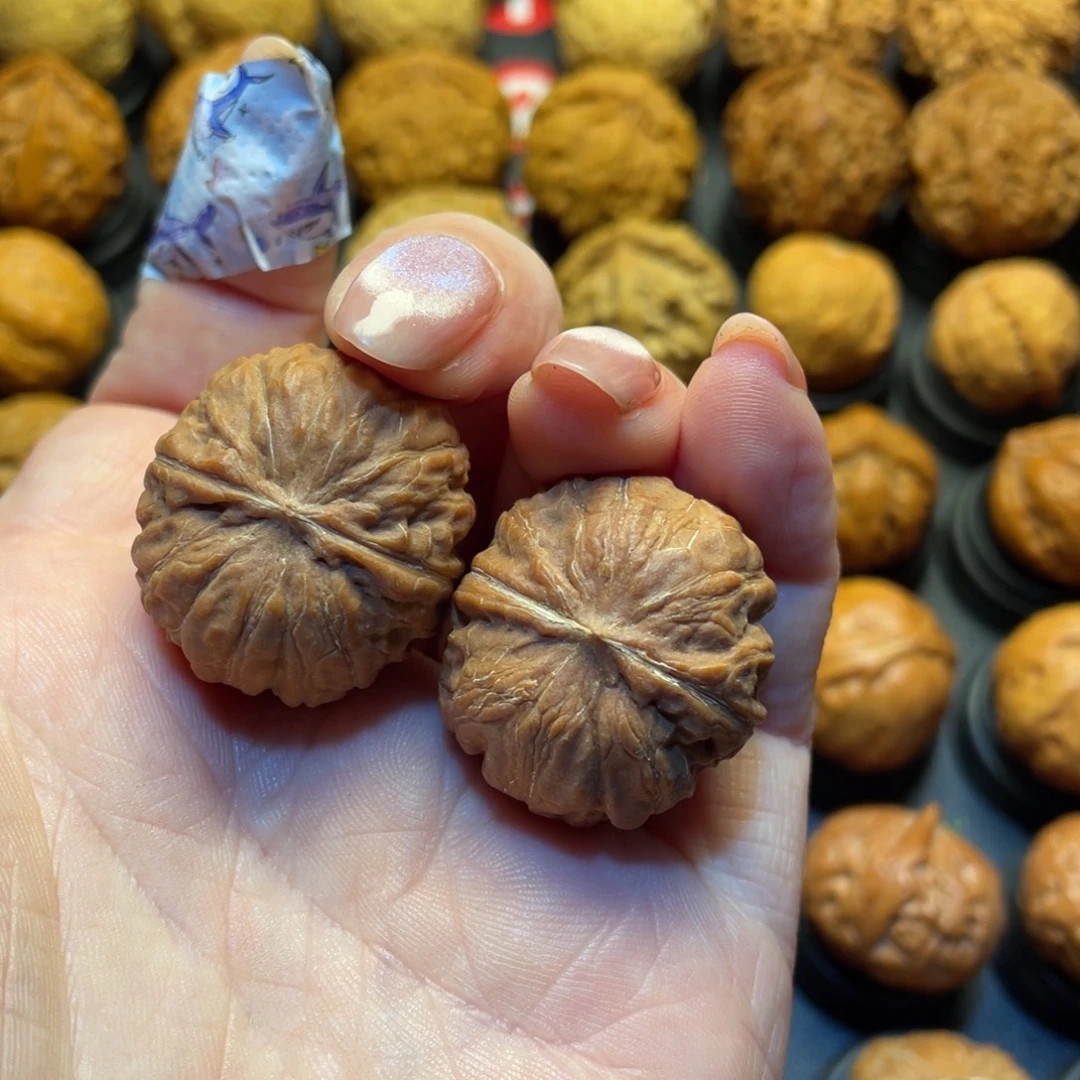 L****文玩核桃吊坠核桃