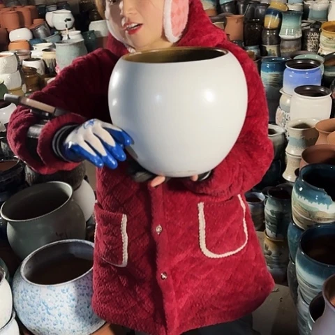 口20高23瑕疵一个。