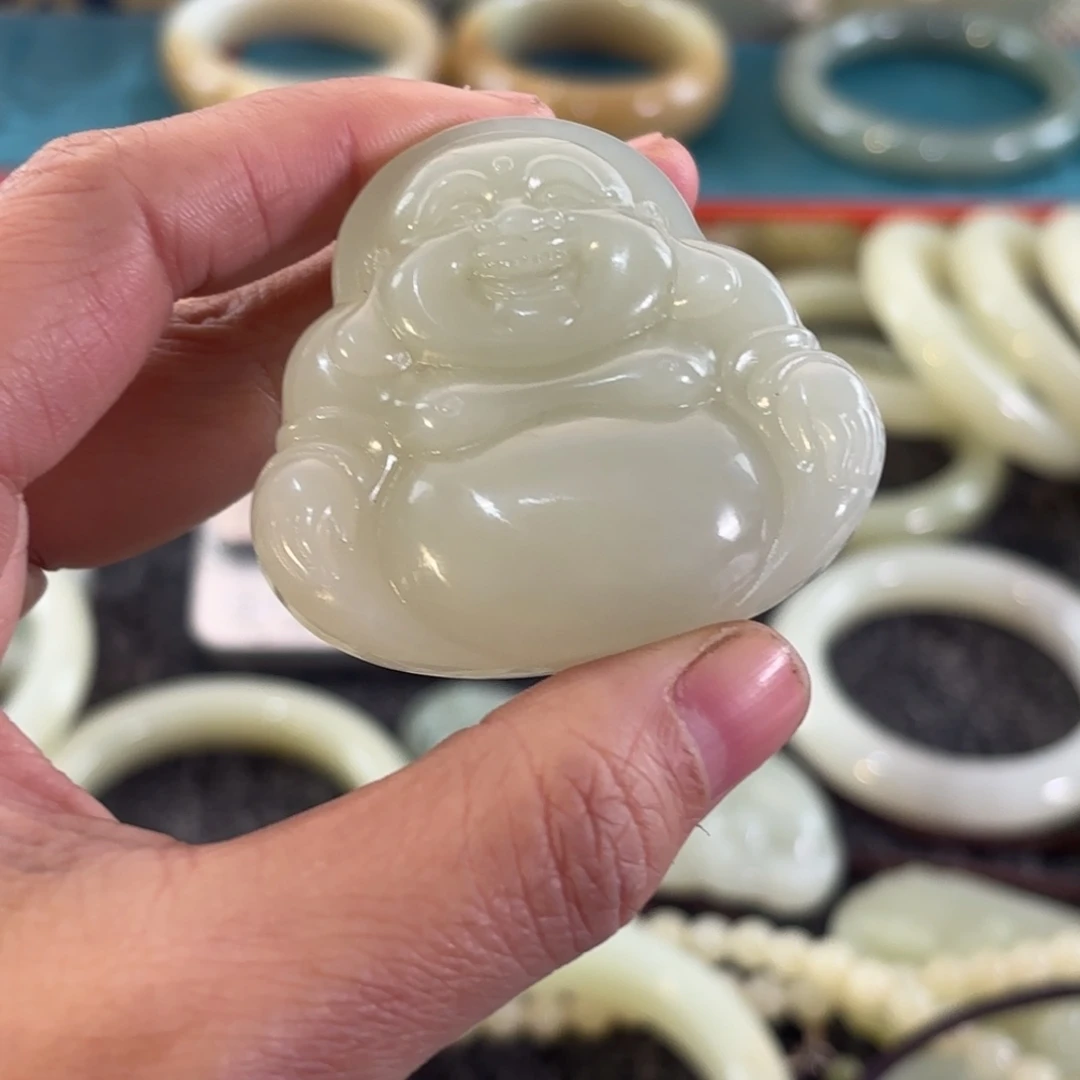 和田玉（糖玉）未镶嵌颈饰