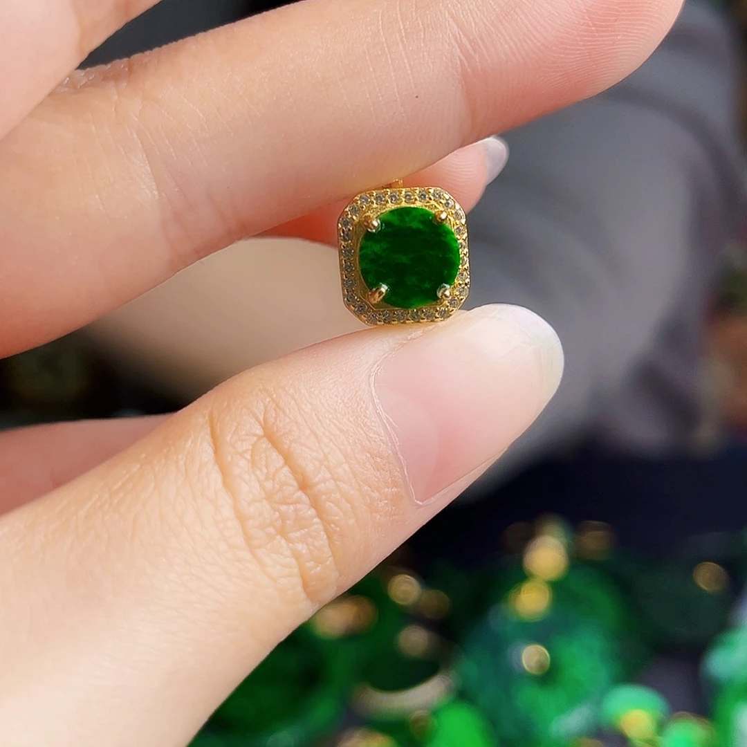 颈饰银S925镶嵌翡翠多样性