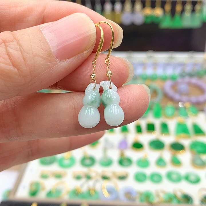 翡翠18K金镶嵌耳饰