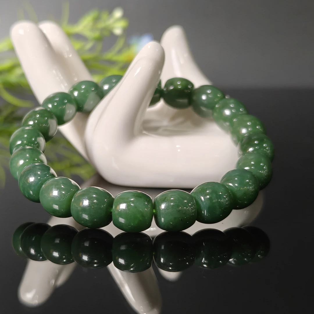 1229GC8866和田玉挂件