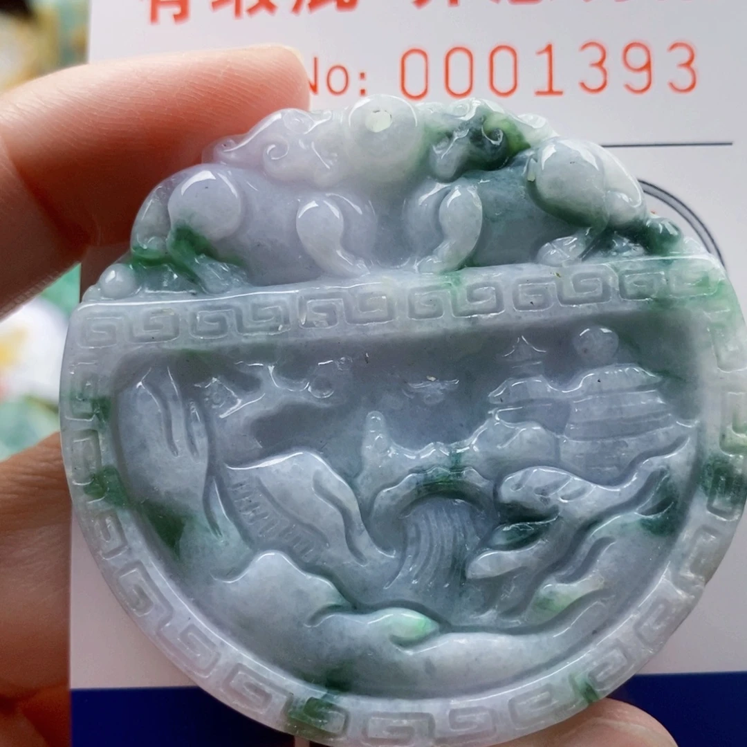 吊坠(不含链)未镶嵌翡翠