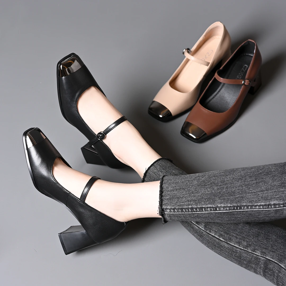 2025春秋复古金属铁头浅口单鞋女一字扣粗跟软底舒适百搭高跟鞋女