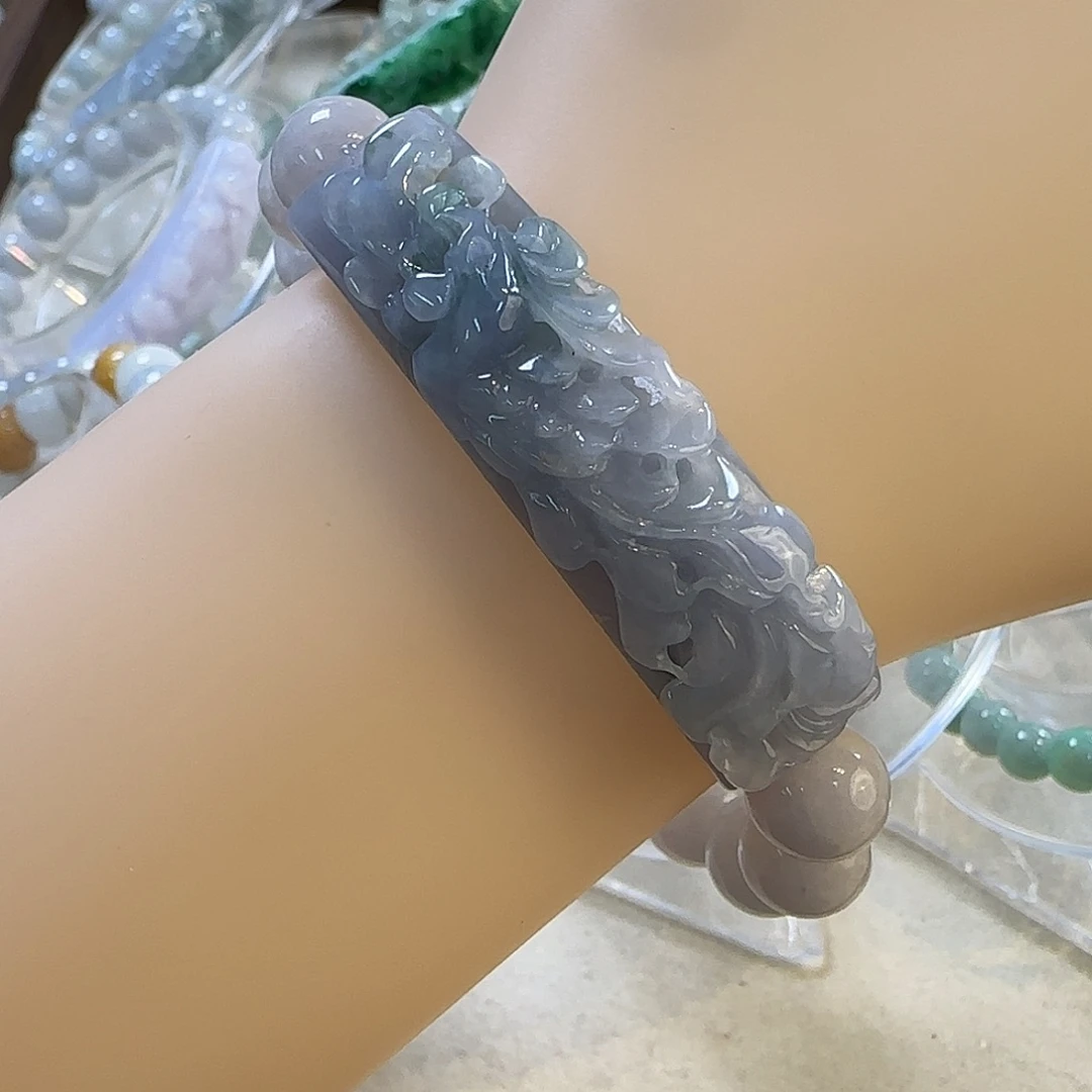 颈饰未镶嵌翡翠手牌