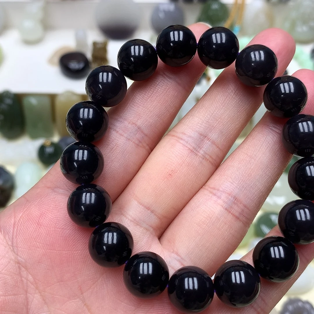 B***%和田玉未镶嵌颈饰