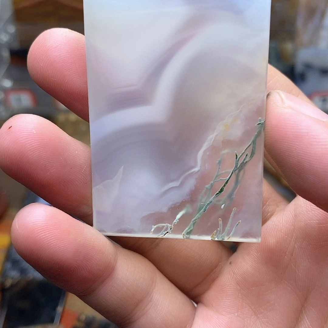 羡***风玛瑙/玉髓未镶嵌珠宝半成品