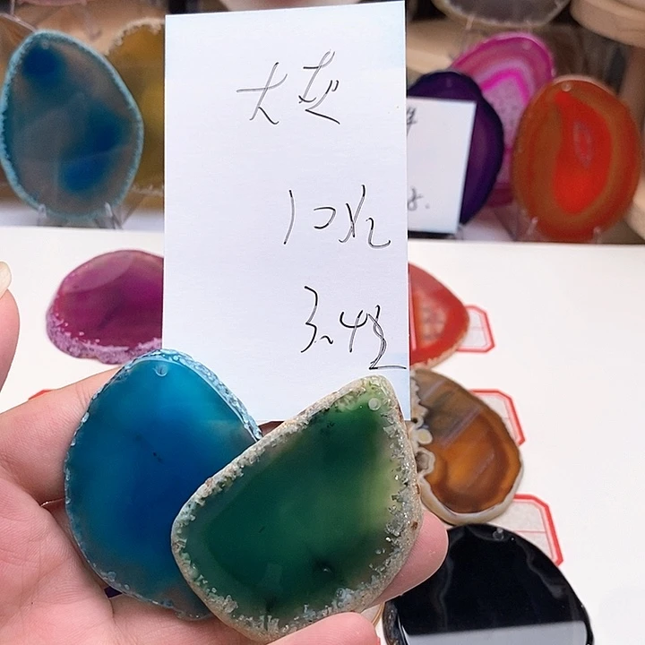 大***狼合金颈饰玛瑙/玉髓