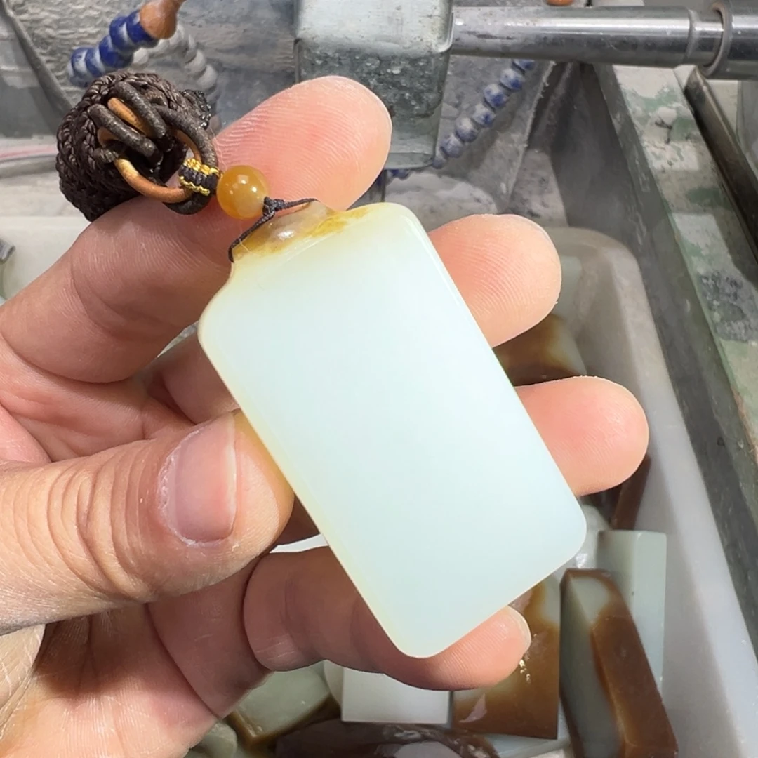 定制和田玉未镶嵌和田玉