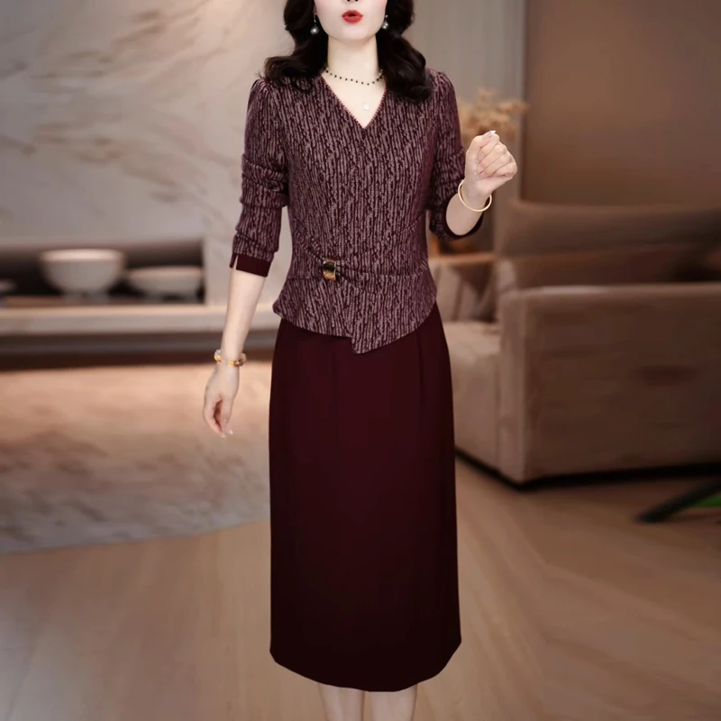 高端气质时尚假俩件连衣裙女2025秋季新款收腰显瘦减龄中长款裙子