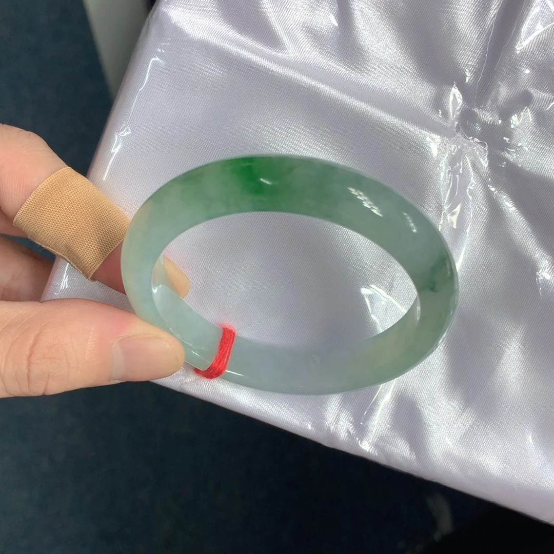 翡翠手镯未镶嵌嘟*～翡翠