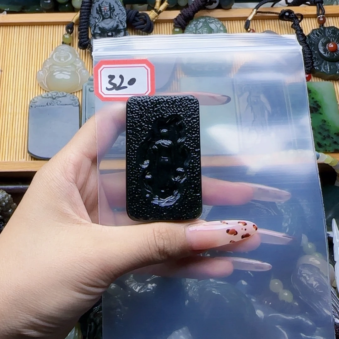 知***乐未镶嵌和田玉珠宝半成品