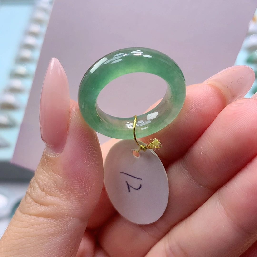 未镶嵌戒指翡翠12圈