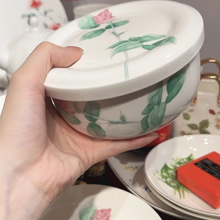 瓷片玫瑰保鲜盒1个瓷片