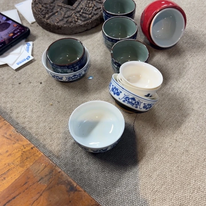 大****瓷片拾六家的瓷器瓷器