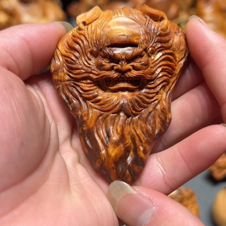 柏木（崖柏）点点关注