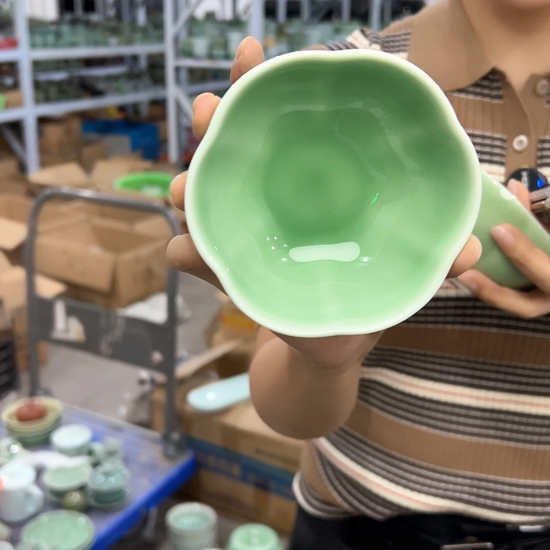 龙泉云间青瓷小米茶器