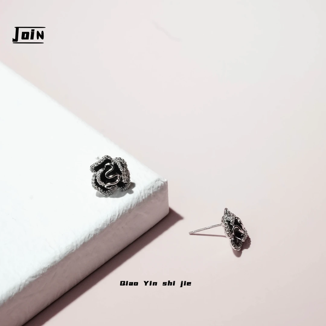 铜合金耳饰 LB0851【幽兰轻舞】黑色气质经典耳钉