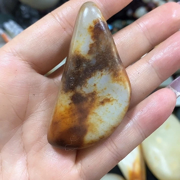 和田玉（糖玉）未镶嵌挂件