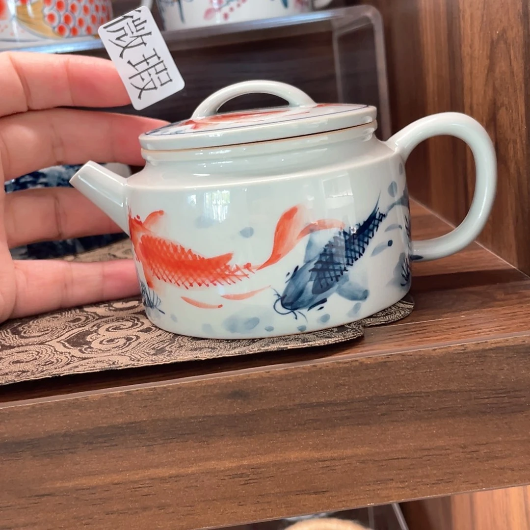 釉下手绘茶具微瑕