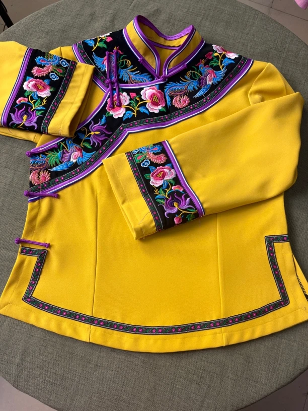 重工艺刺绣少数民族布依族服装原创设计复古上衣