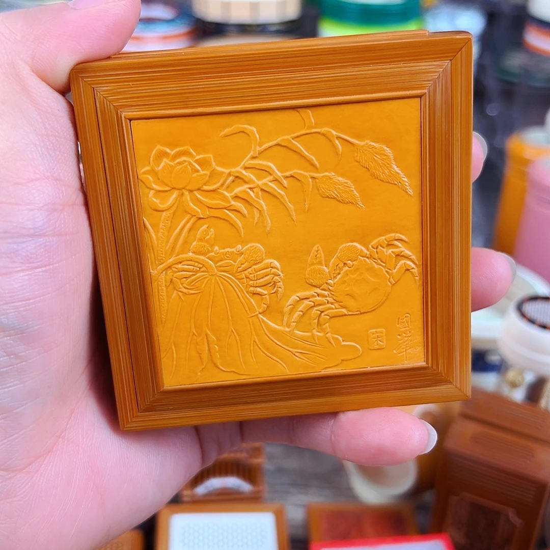 康盒八方来财黄蛉盒一个