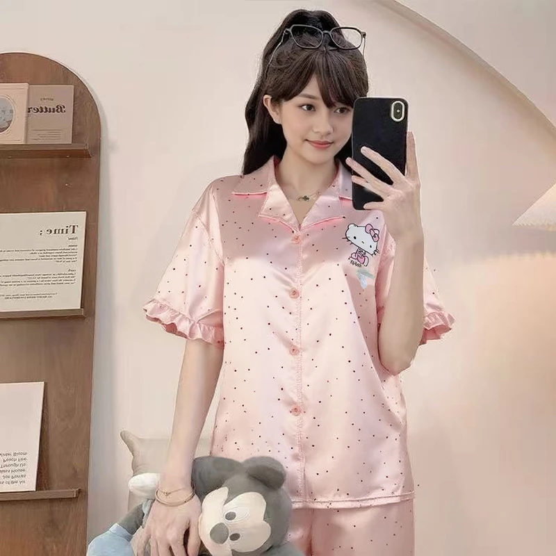 hellokitty睡衣女夏季新款2025冰丝绸短袖可爱休闲家居服套装